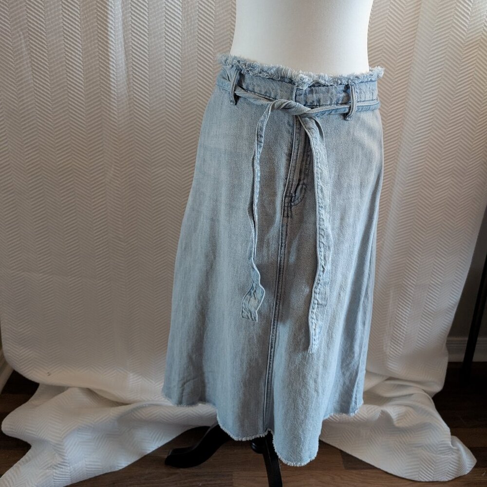 Gap Denim Skirt Light A-line Blue Wash Belted Size 28 Retro style Boho Casual - Picture 1 of 12